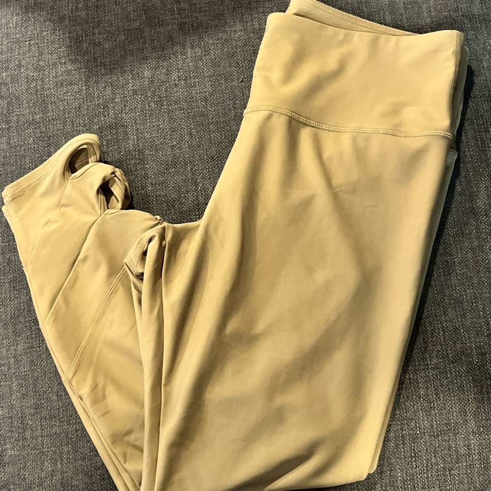 Old Navy Active High-Rise Leggings in Olive Brown